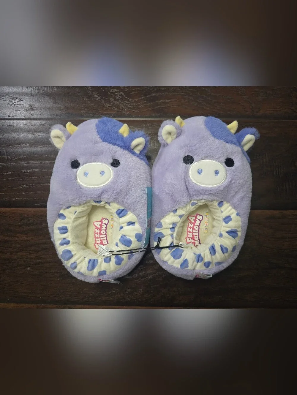 NWT Squishmallow Girls Fuzz A Mallow Size 4-5 Slipper Shoe
